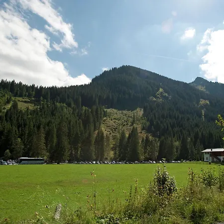 Chalé In With Sauna Saalbach-Hinterglemm