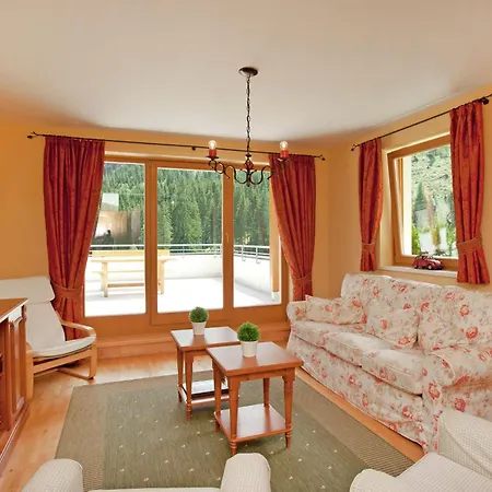 In With Sauna * سالباخ هينترغليم